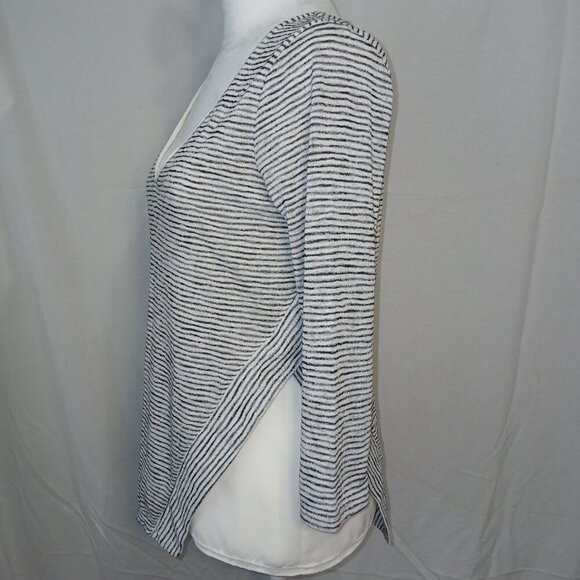 WHITE HOUSE BLACK MARKET 3\4 SLEEVE LINED TOP, BLACK AND WHITE STRIPES, SIZE XS - Picture 5 of 9